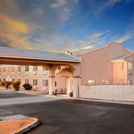 Super 8 By Wyndham Yucca Val/Joshua Tree Nat Pk Area Motel Yucca Valley Eksteriør bilde